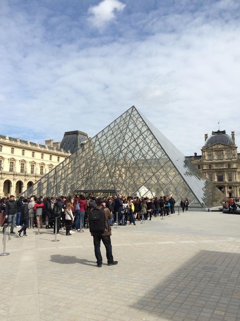I.M. Pei's Pyramide du Louvre, The Louvre, exterior, Paris, France