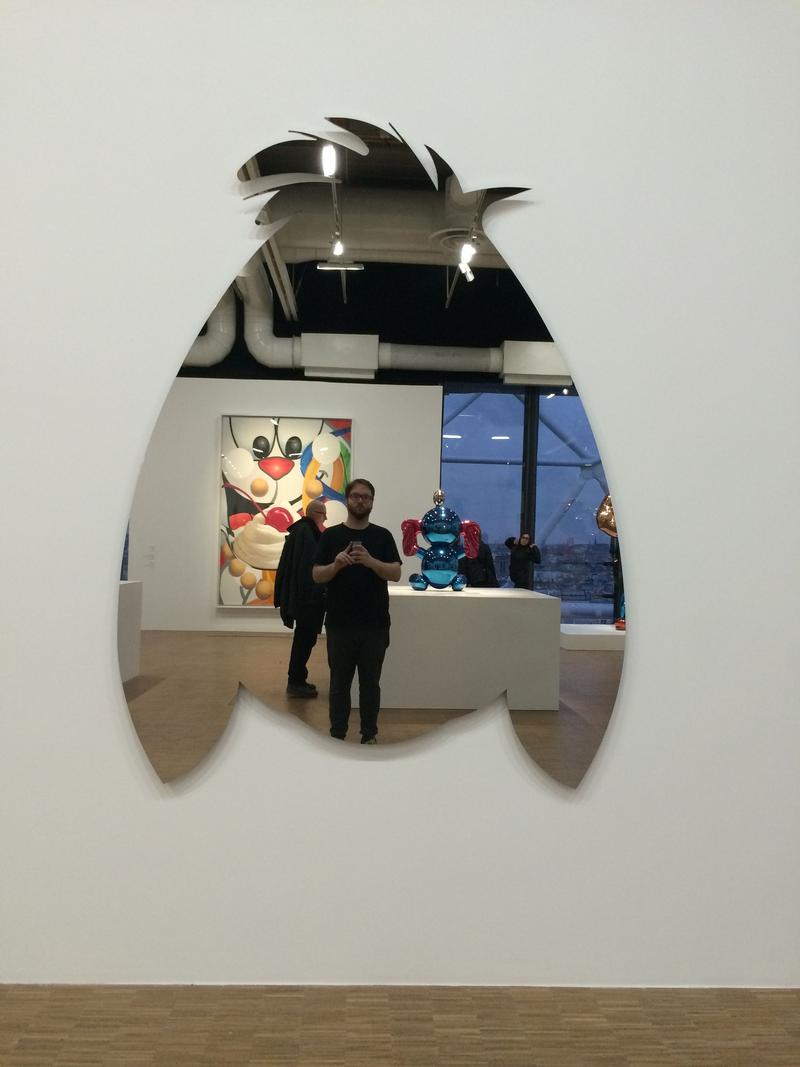 Jeff Koons' shape mirror, Centre Georges Pompidou, Paris, France