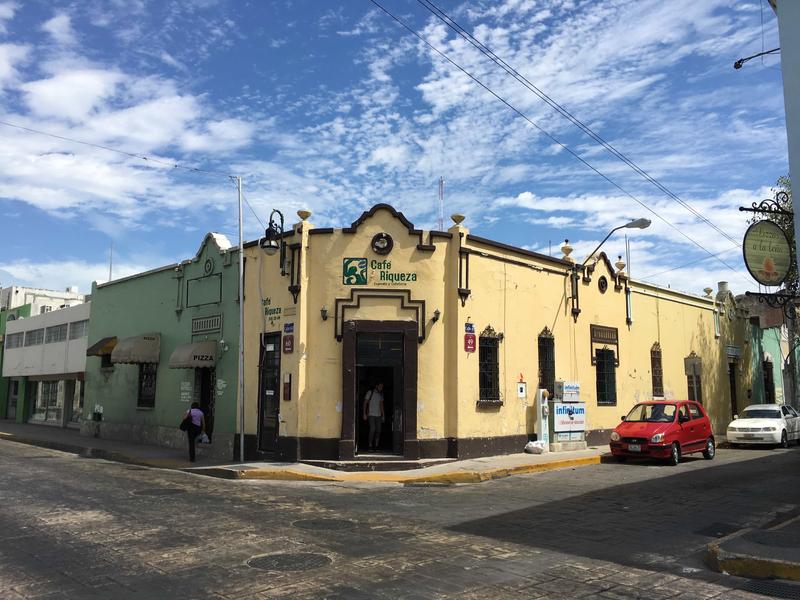 Café Riqueza exterior, Mérida, Yucatán, Mexico