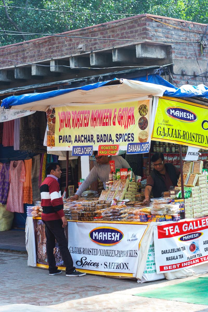 Street views, New Delhi, Delhi, India