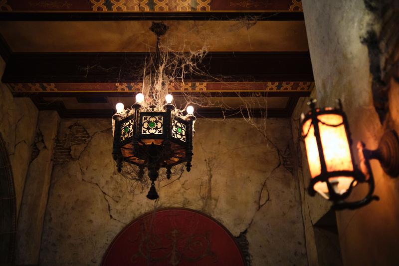 Tower of Terror details, Hollywood Studios, Walt Disney World.