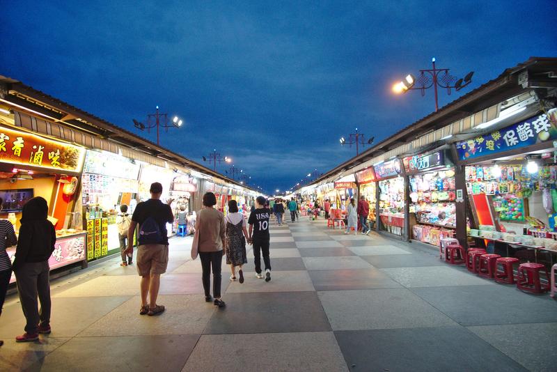 Dongdamen Night Market, Hualien, Taiwan