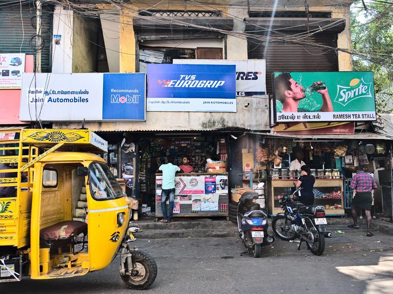 Somewhere on the road in Tamil Nadu, India