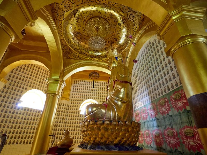 Buddah and sculptures, Kek Lok Si Temple, Penang, Malaysia